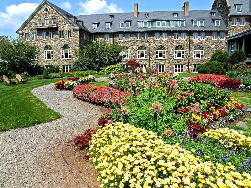 Skytop Lodge image