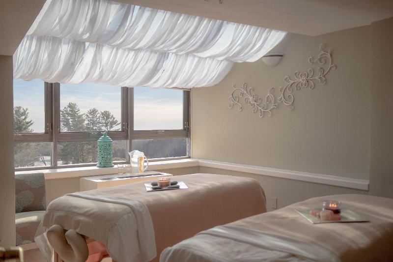 Skytop Lodge image