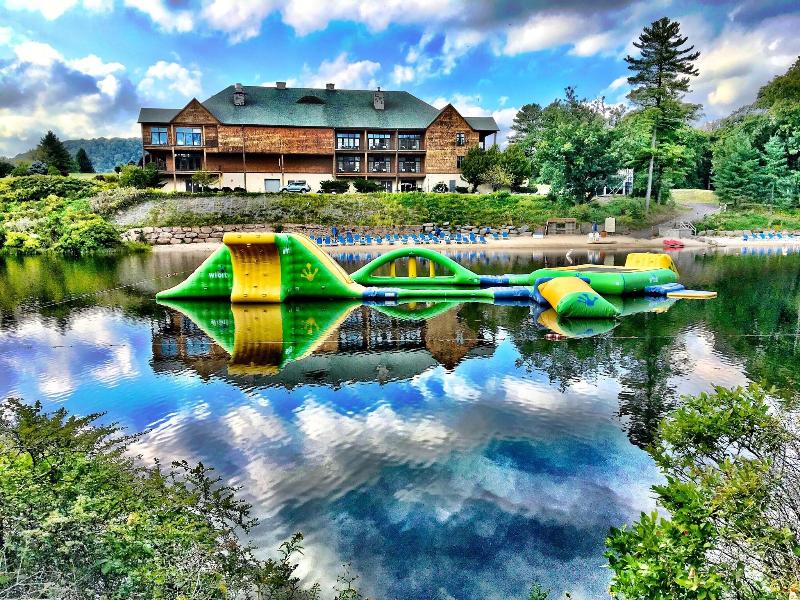 Skytop Lodge image