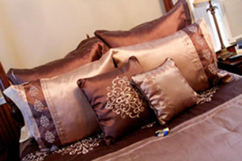 Sweet Cane Inn image