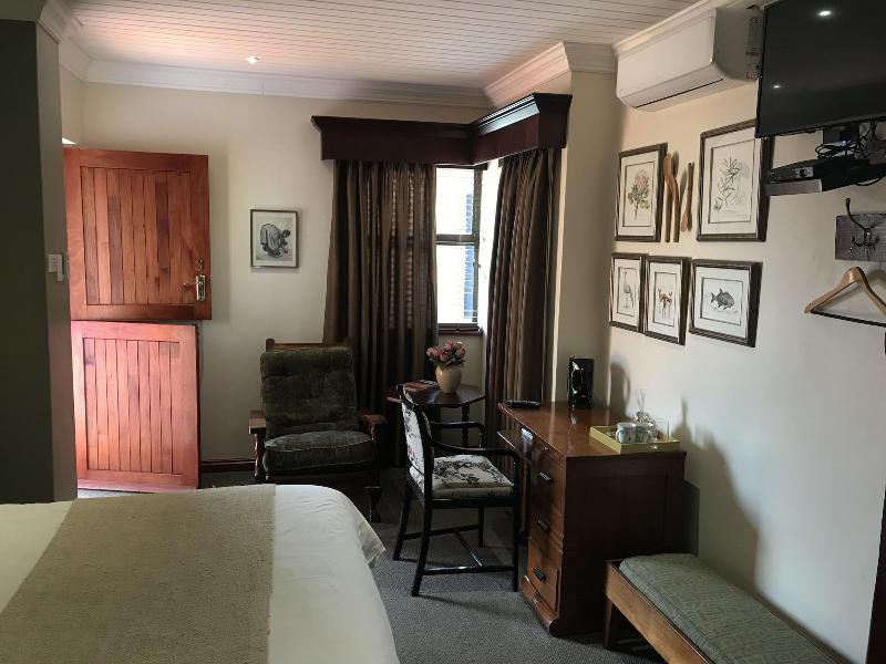 The Crown Guesthouse image