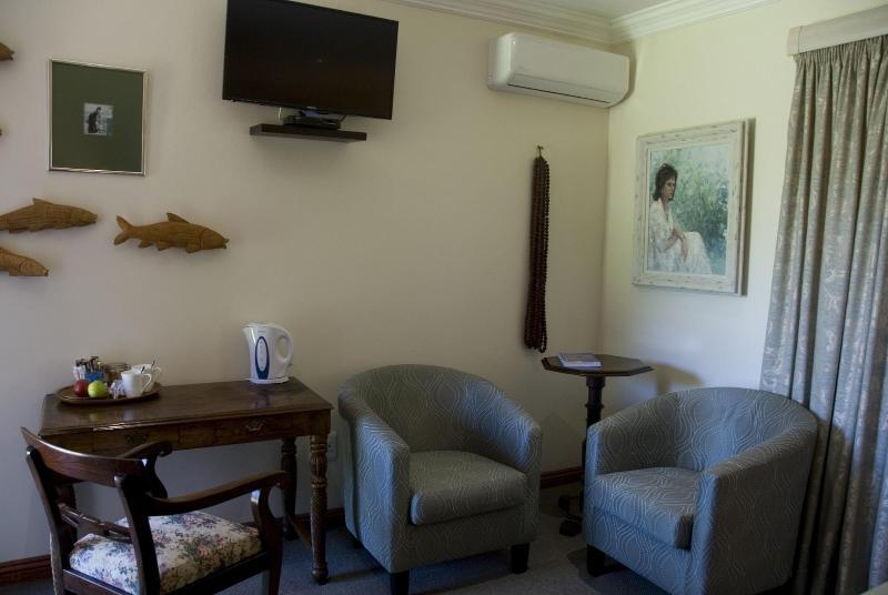 The Crown Guesthouse image
