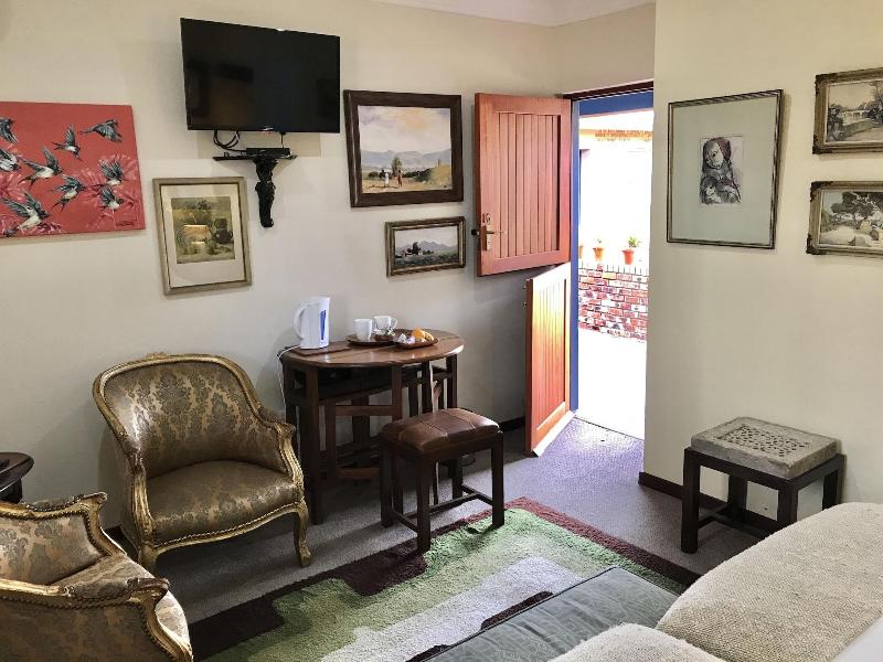 The Crown Guesthouse image