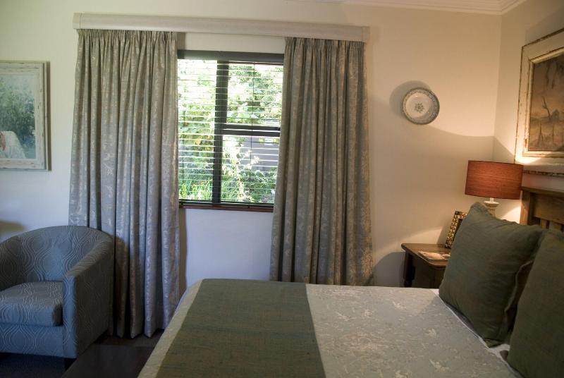 The Crown Guesthouse image