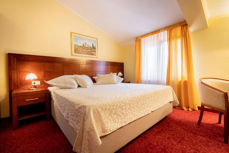 Villa Riva Makarska image