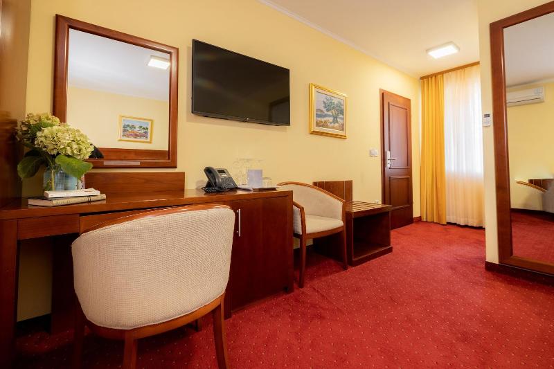 Villa Riva Makarska image