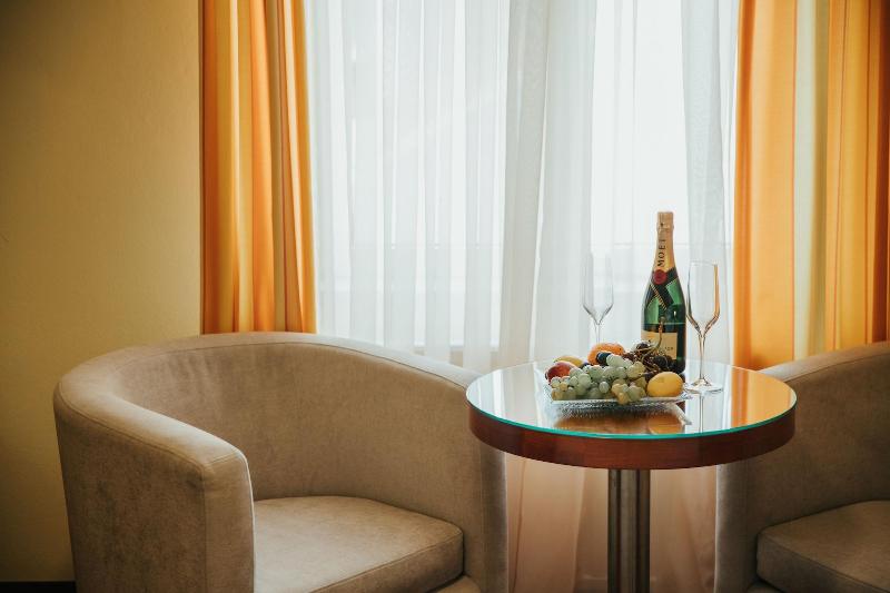 Villa Riva Makarska image