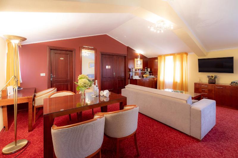 Villa Riva Makarska image