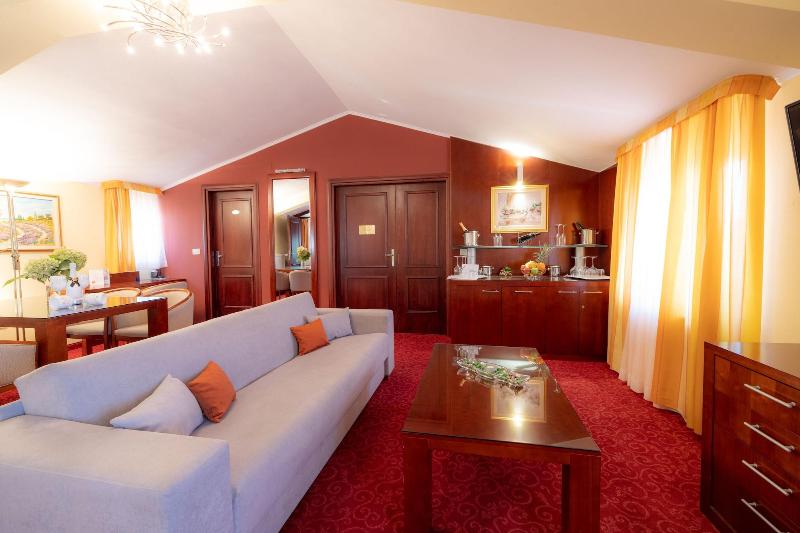 Villa Riva Makarska image