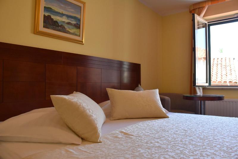 Villa Riva Makarska image