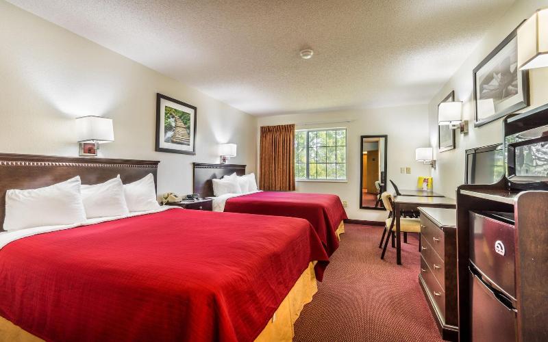 Wamego Inn And Suites 4