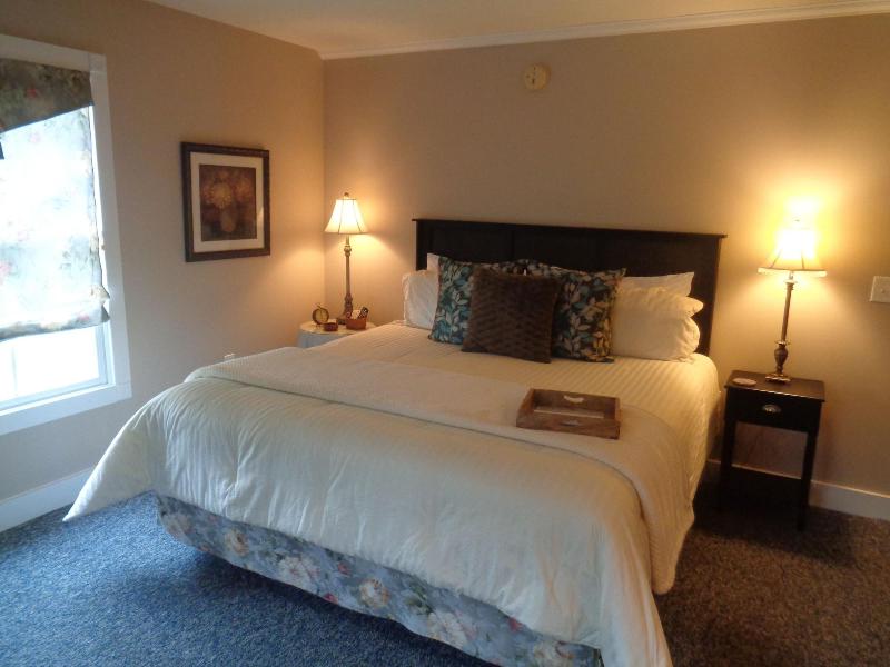 Wampler House image