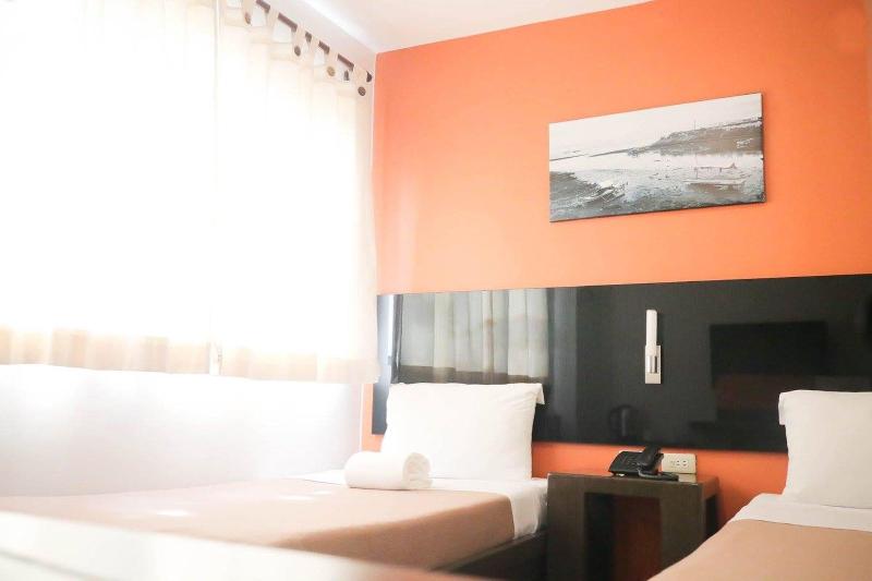 Ialodge image