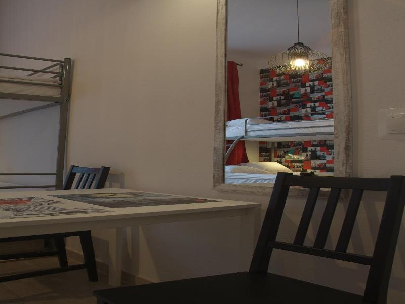 Hostel Lwowska 11 image