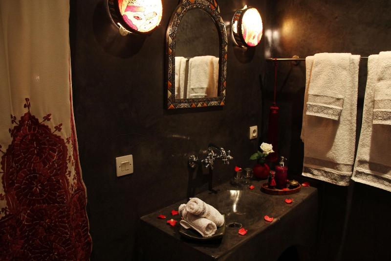 Riad Ajebel image