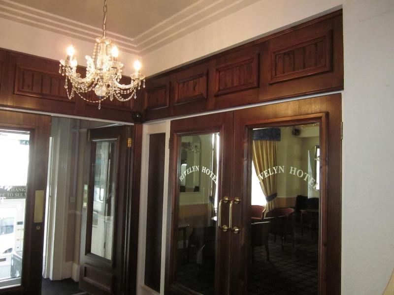 Rivelyn Hotel image