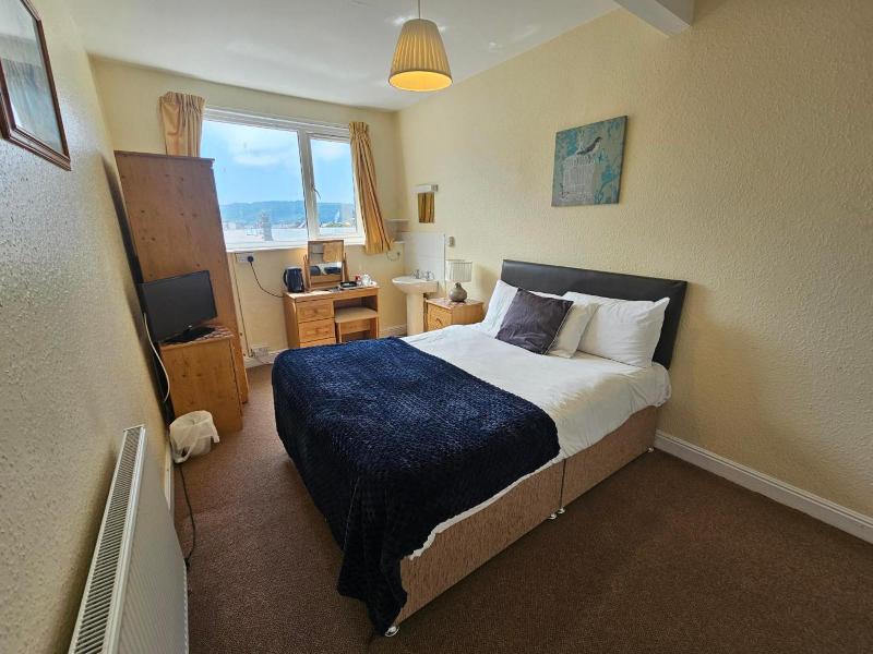 Rivelyn Hotel image