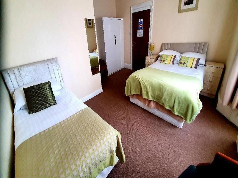 Rivelyn Hotel image
