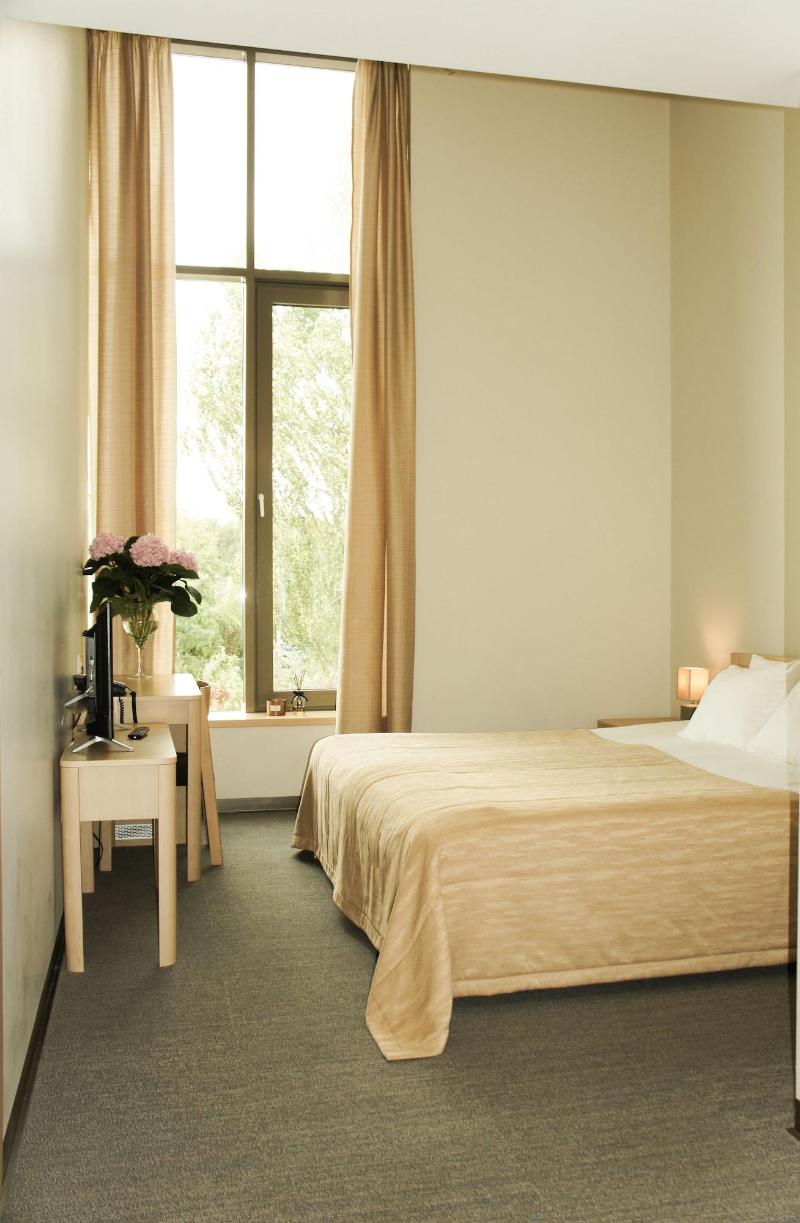 Zaliasis Slenis Hotel image