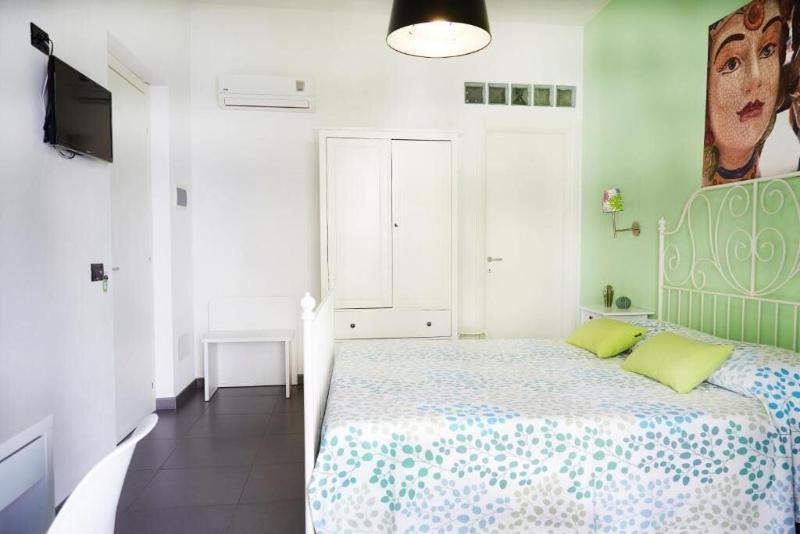 Zammu Bed And Breakfast image