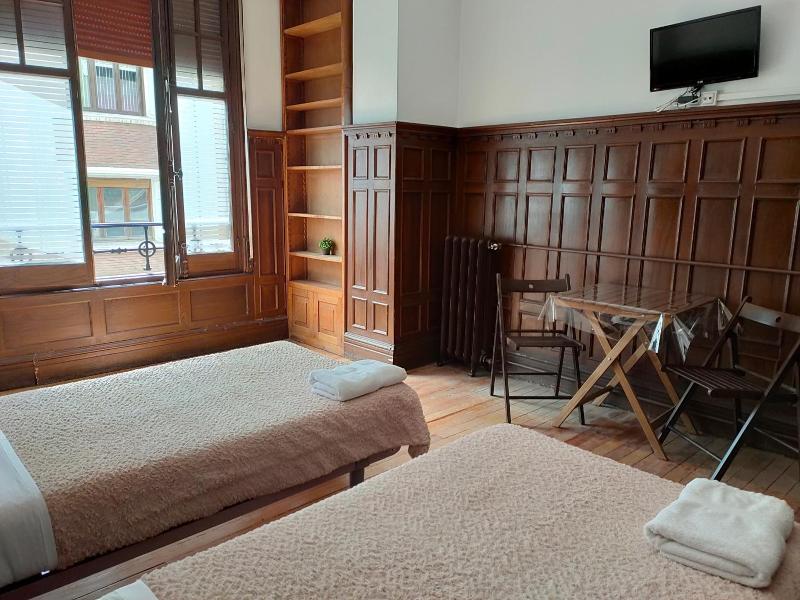 Zentric Hostel image