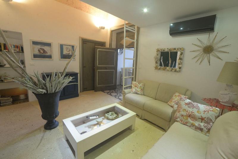 Salapolis Luxury Apartments image