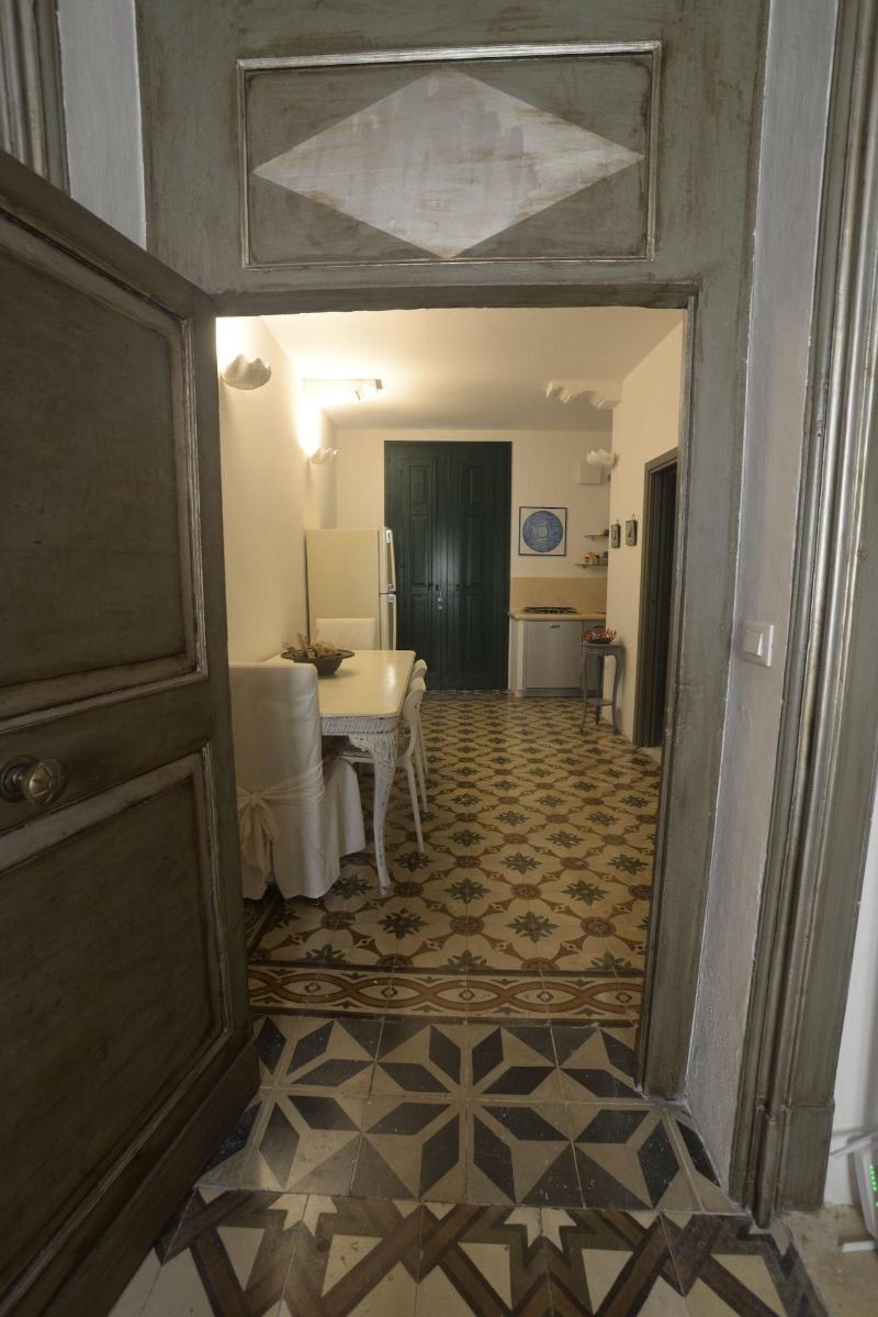 Salapolis Luxury Apartments image