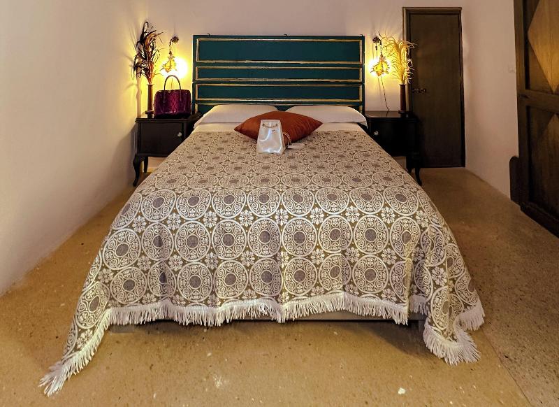 Salapolis Luxury Apartments image