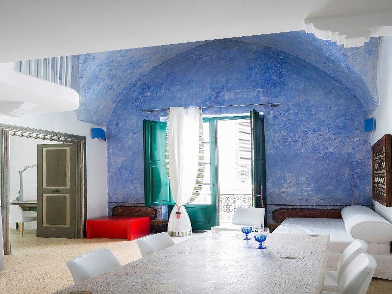 Salapolis Luxury Apartments image