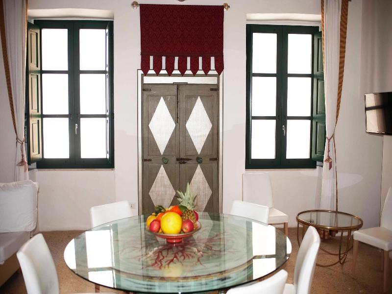 Salapolis Luxury Apartments image