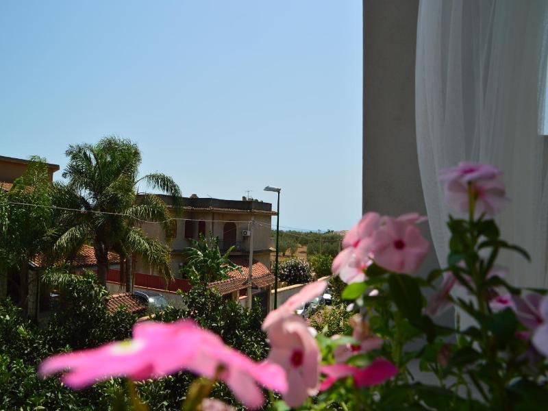 B&B La Via di Casa image