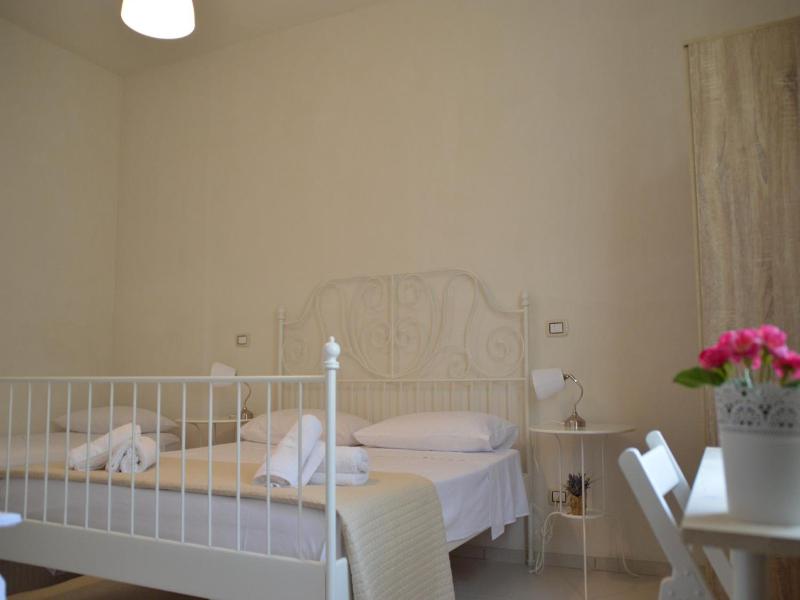 B&B La Via di Casa image