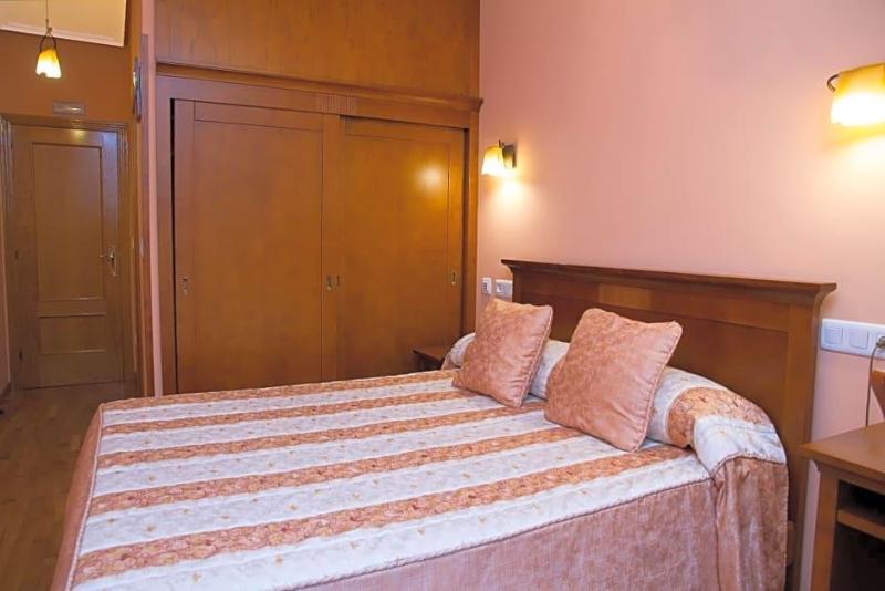 Hotel Los 14 image