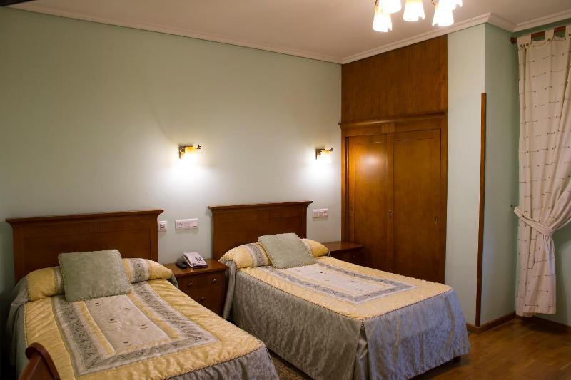 Hotel Los 14 image