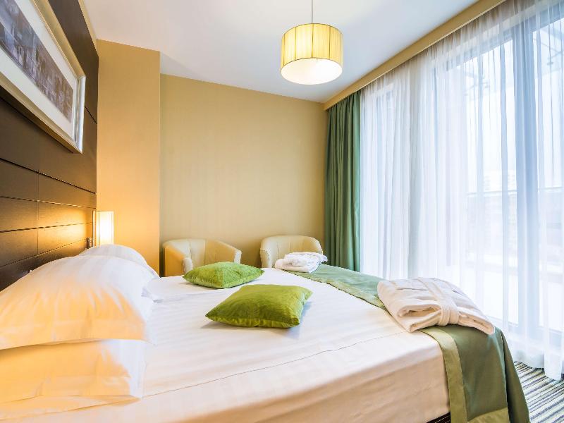 Best Western Plus Olives City Hotel image