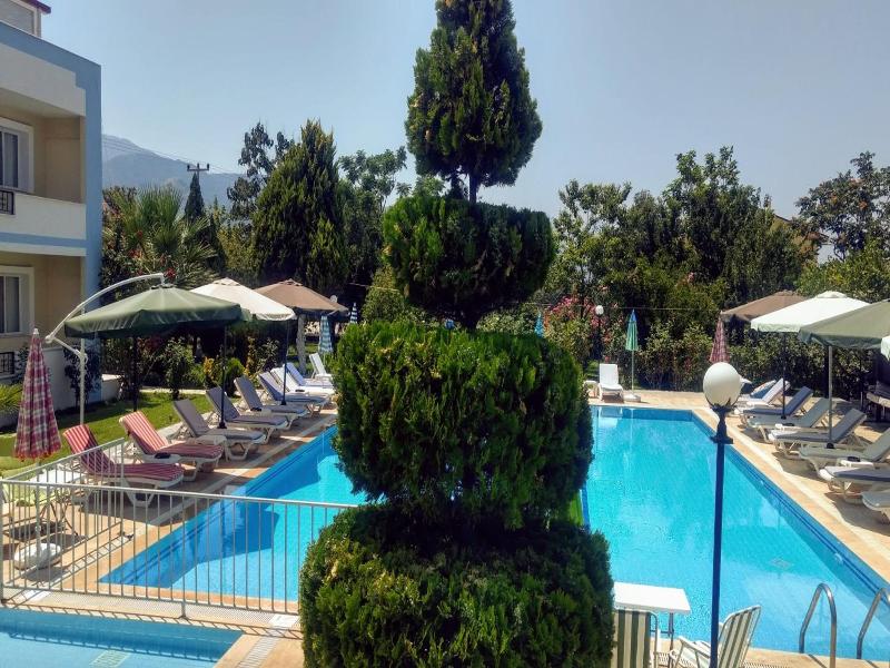 Melodi Club Hotel image