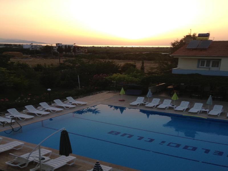 Melodi Club Hotel image