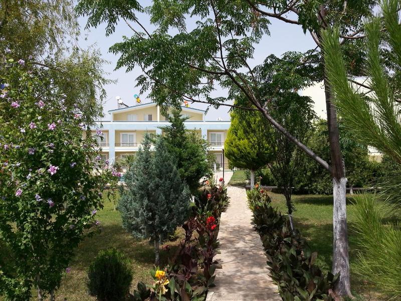 Melodi Club Hotel image