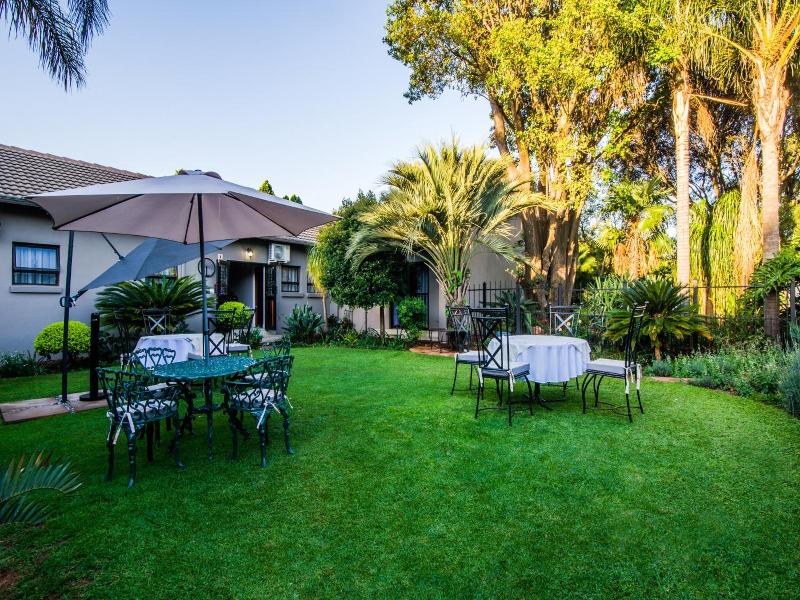 Three Olives Guesthouse image