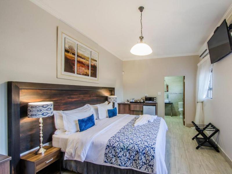 Three Olives Guesthouse image