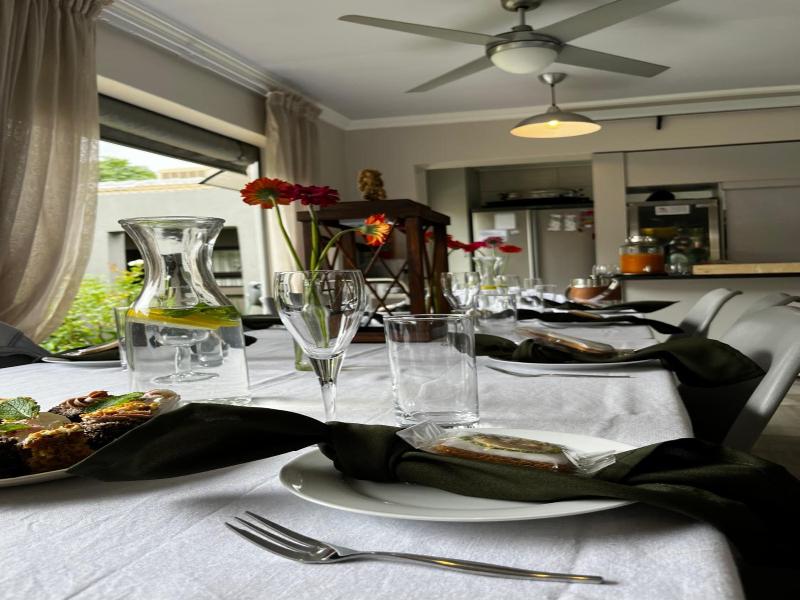Three Olives Guesthouse image