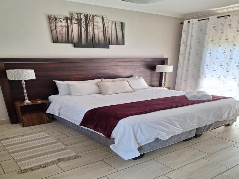 Three Olives Guesthouse image