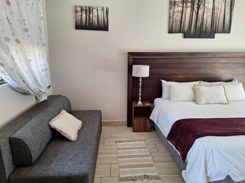 Three Olives Guesthouse image