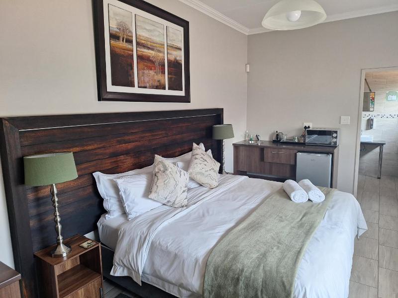 Three Olives Guesthouse image