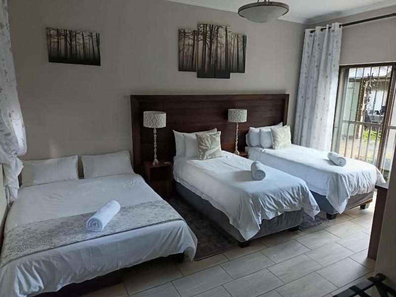 Three Olives Guesthouse image
