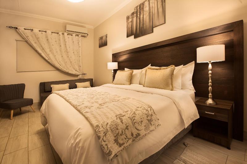 Three Olives Guesthouse image
