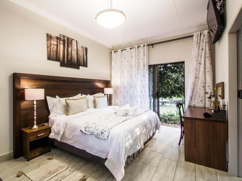Three Olives Guesthouse image