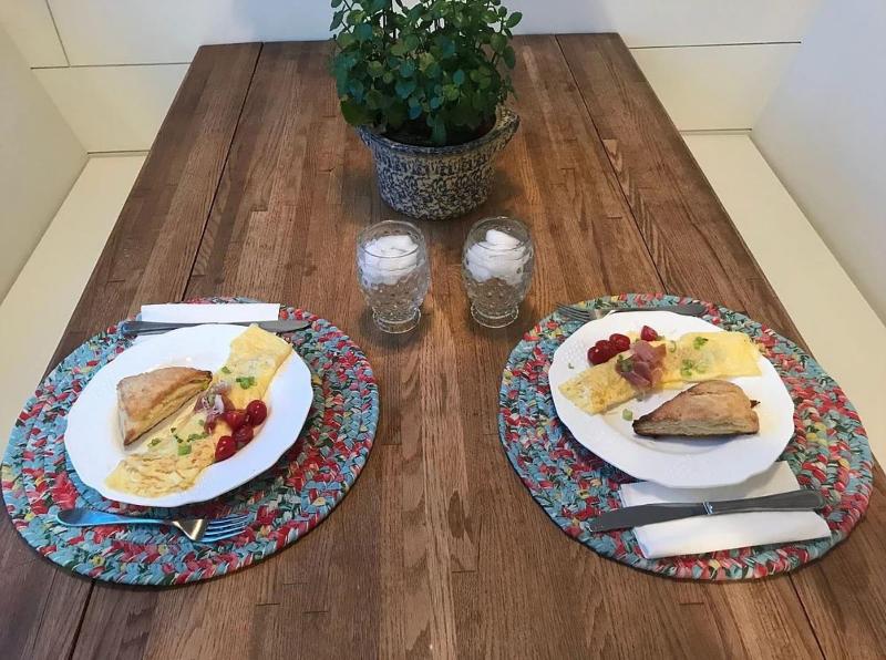 Snowgoose Pond Bed & Breakfast — restaurant