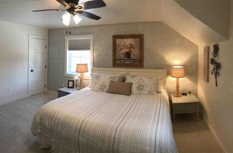 Snowgoose Pond Bed & Breakfast — exterior view