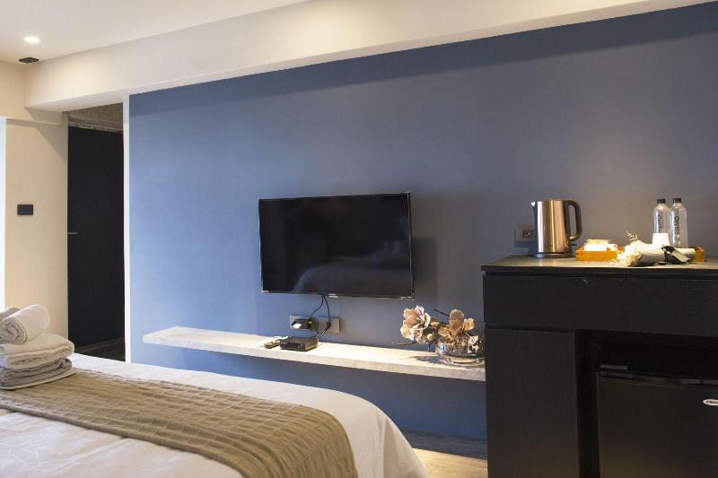 Something Easy Inn image